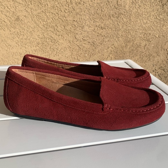 Vionic Shoes - Vionic burgundy suede loafers size 8.5